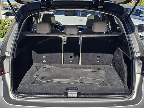 Used 2020 Mercedes-Benz GLC 300 image 10