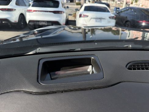 Used 2023 Cadillac Escalade Sport w/ LPO, ONYX Package image 31