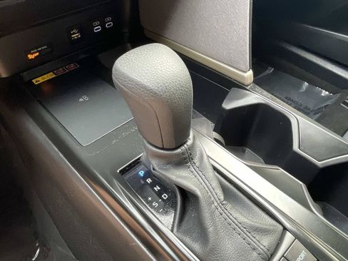 Used 2025 Toyota Camry LE FWD image 37