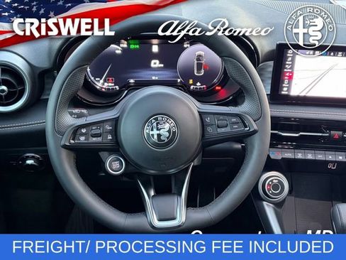 New 2026 Alfa Romeo Tonale w/ Black Premium Package image 54