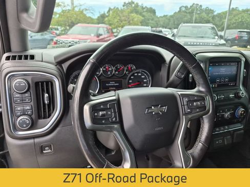 Used 2021 Chevrolet Silverado 1500 RST AWD/4WD image 15