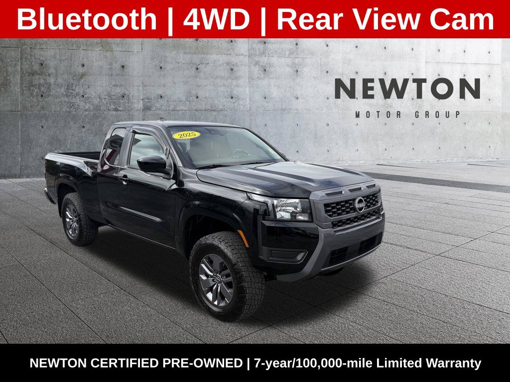 Used 2025 Nissan Frontier SV AWD/4WD image 1