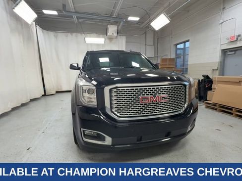Used 2015 GMC Yukon Denali w/ Touring Package image 3