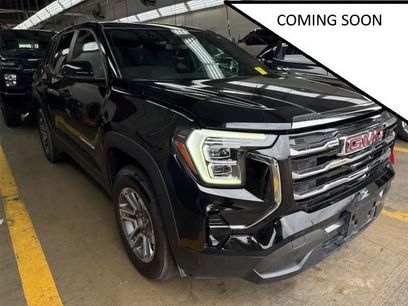 Used 2025 GMC Terrain Elevation