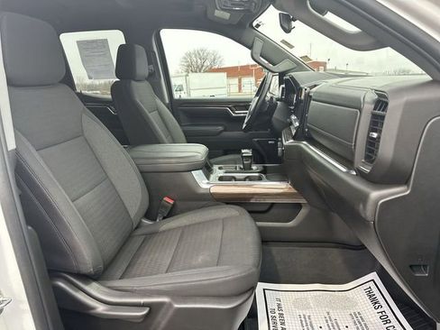Used 2024 Chevrolet Silverado 1500 RST image 29