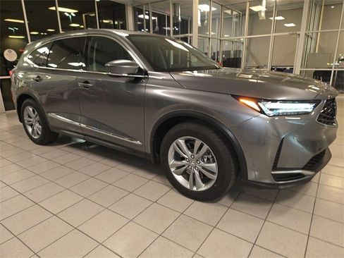Certified 2025 Acura MDX FWD image 2