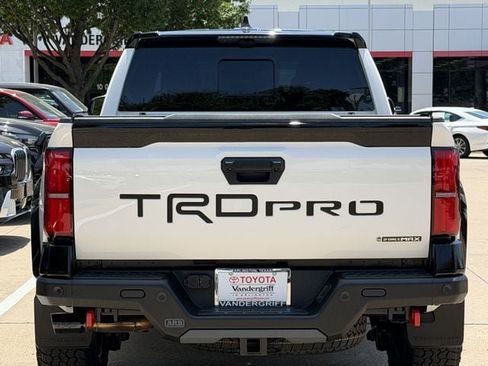 Certified 2025 Toyota Tacoma TRD Pro AWD/4WD image 6