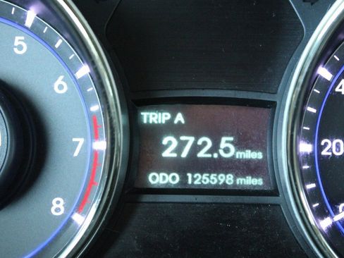 Used 2013 Hyundai Sonata GLS image 3