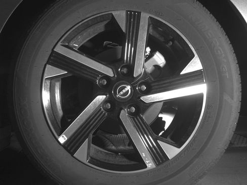 Used 2025 Nissan Sentra SV image 13