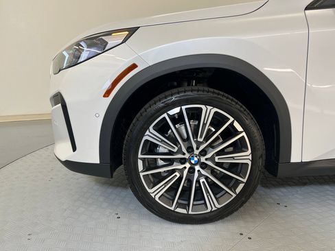 Used 2026 BMW X2 xDrive28i w/ Convenience Package image 11