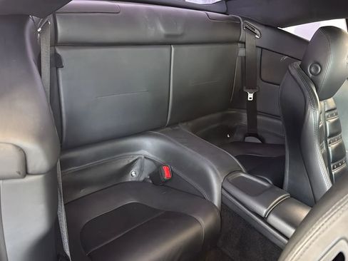 Used 2010 Ferrari California RWD image 22