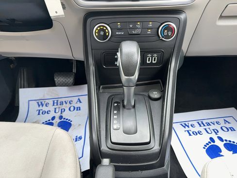 Used 2018 Ford EcoSport S image 12
