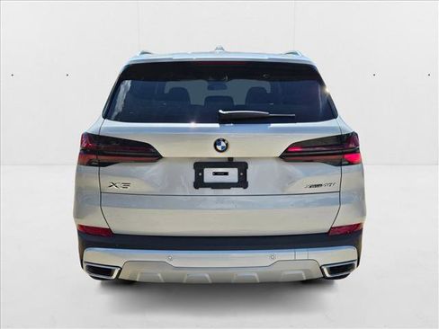 New 2026 BMW X5 xDrive40i image 5