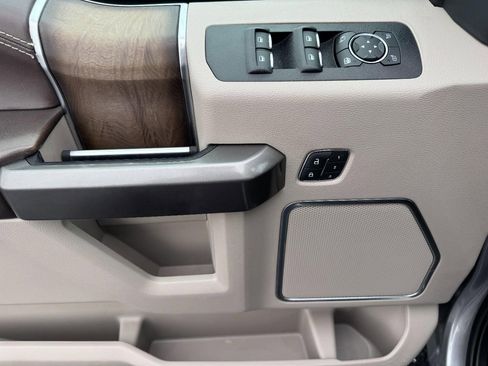 Used 2020 Ford F150 Limited image 18