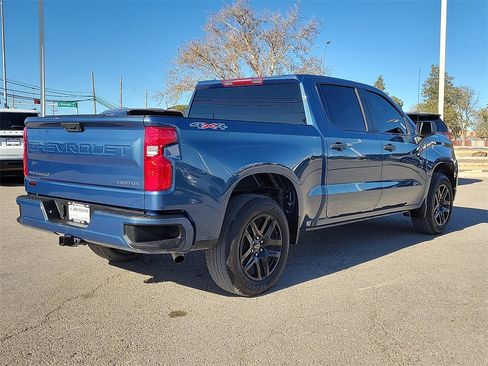 Used 2024 Chevrolet Silverado 1500 Custom image 11