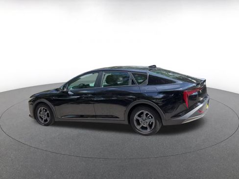Used 2025 Kia K4 FWD image 10