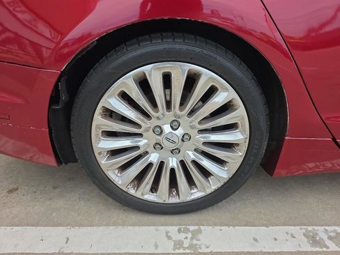 Used 2013 Lincoln MKZ FWD image 30