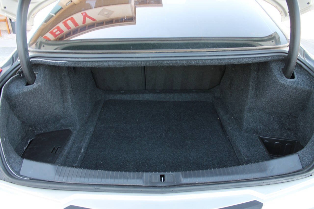 Used 2015 Cadillac ATS Luxury w/ Safety and Security Package RWD image 28