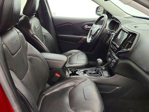 Used 2019 Jeep Cherokee Limited AWD/4WD image 24