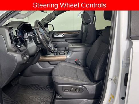 Used 2022 Chevrolet Silverado 1500 RST image 10