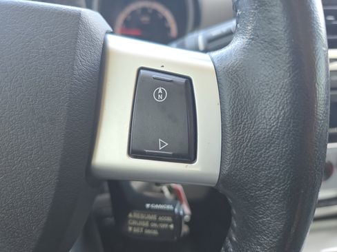 Used 2007 Dodge Nitro SLT image 7