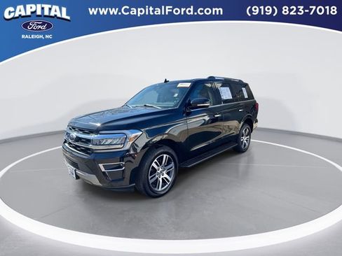 Certified 2024 Ford Expedition Limited image 4