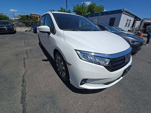 Used 2023 Honda Odyssey EX-L image 5