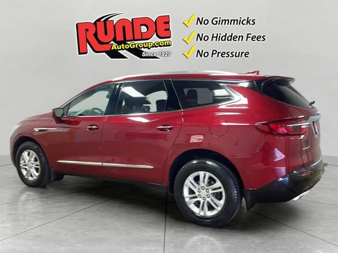 Used 2018 Buick Enclave Essence FWD image 4