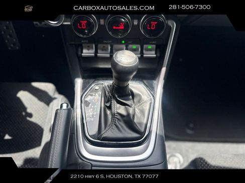 Used 2024 Toyota GR86 Premium RWD image 15