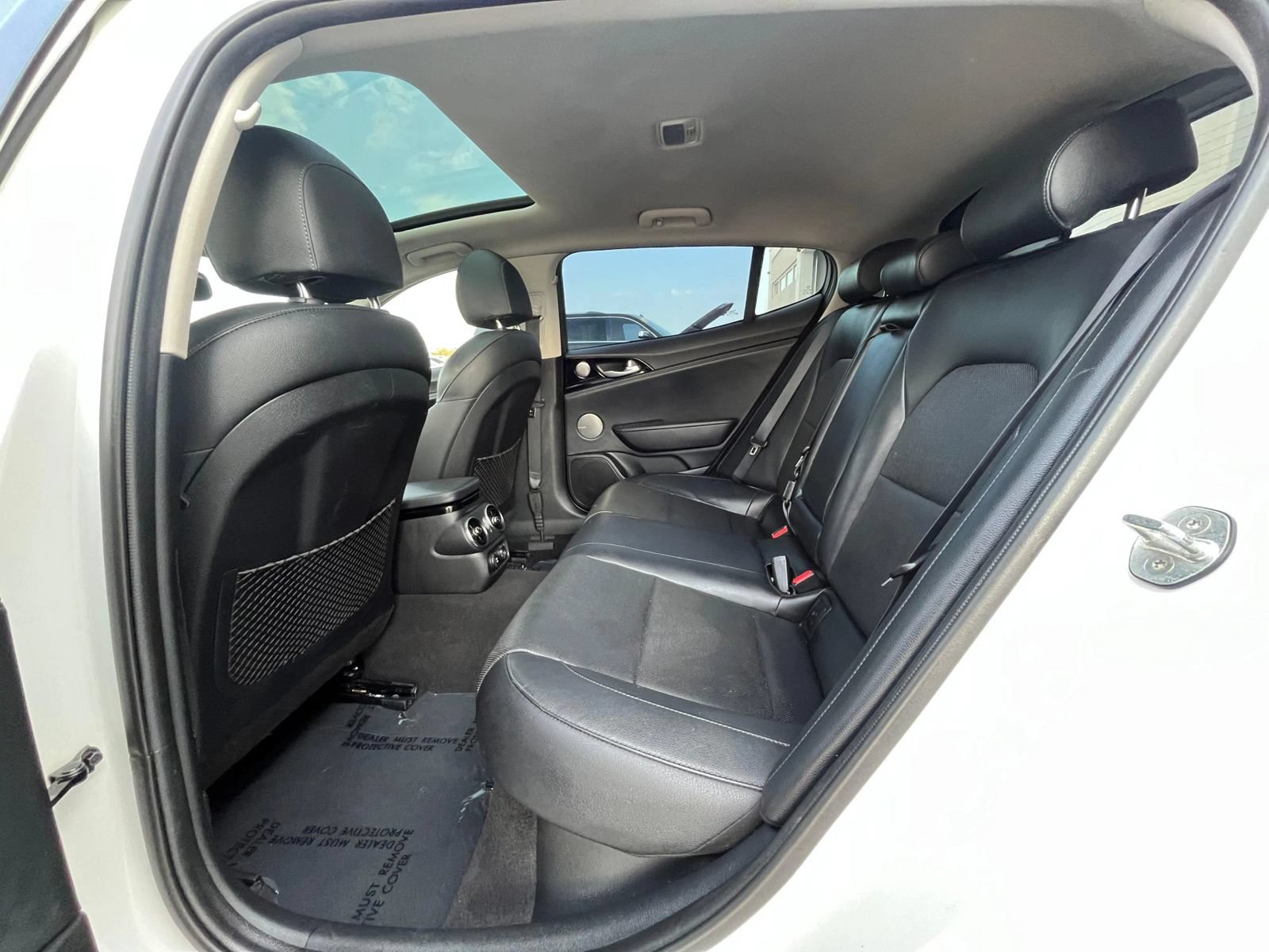 Used 2018 Kia Stinger Premium RWD image 33