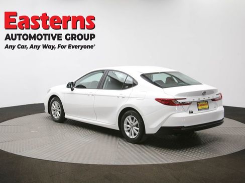 Used 2025 Toyota Camry LE FWD image 62
