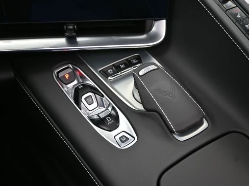 Used 2023 Chevrolet Corvette Stingray Premium Conv w/ Z51 Performance Package image 21