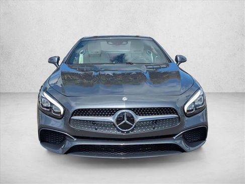 Used 2017 Mercedes-Benz SL 450 image 2
