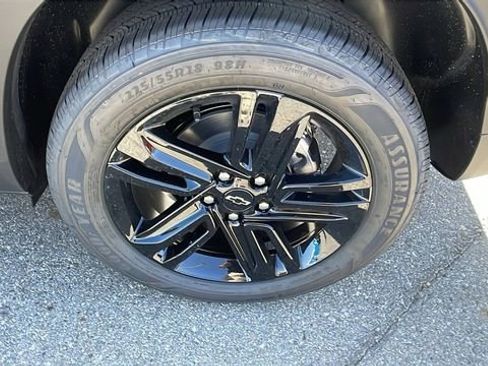 New 2026 Chevrolet Trax ACTIV FWD image 30