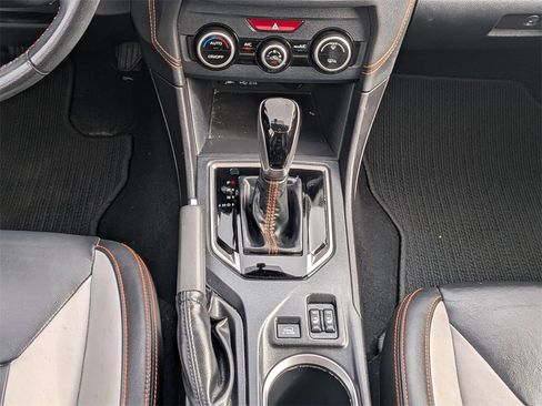 Used 2023 Subaru Crosstrek 2.5i Limited w/ Moonroof Package image 17