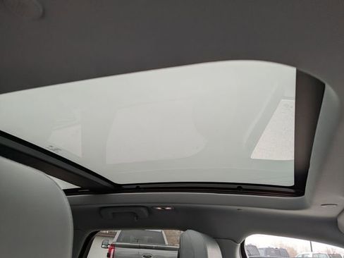 Used 2020 Lincoln Corsair Reserve w/ Equipment Group 201A image 2