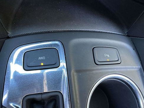 Used 2022 Chevrolet Equinox LT image 30