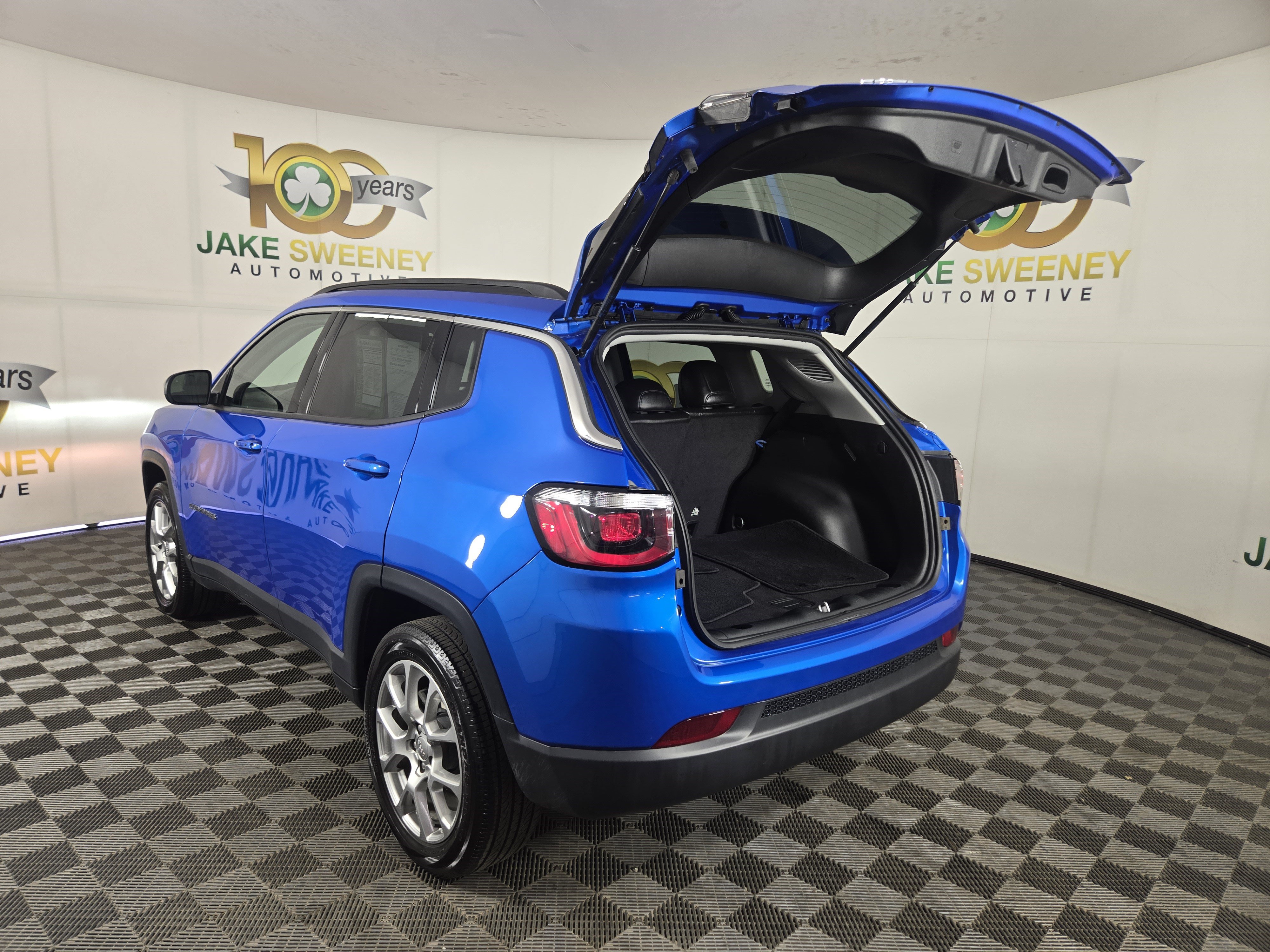 Certified 2022 Jeep Compass Latitude AWD/4WD image 30