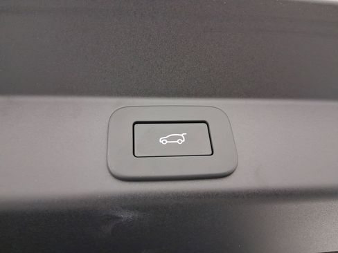 New 2025 Land Rover Range Rover Sport Dynamic SE image 29