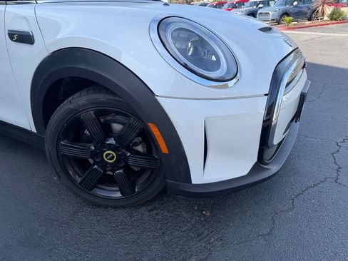 Used 2024 MINI Cooper SE FWD image 5