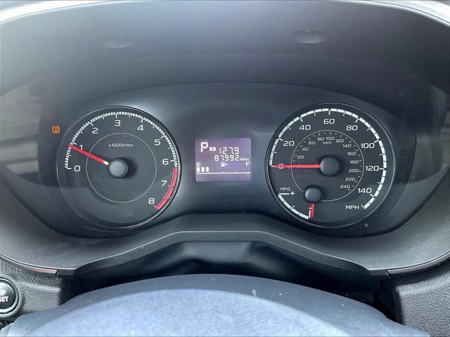 Used 2019 Subaru Crosstrek 2.0i Premium w/ Moonroof Package AWD/4WD image 14