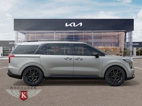 New 2026 Kia Carnival SX image 7