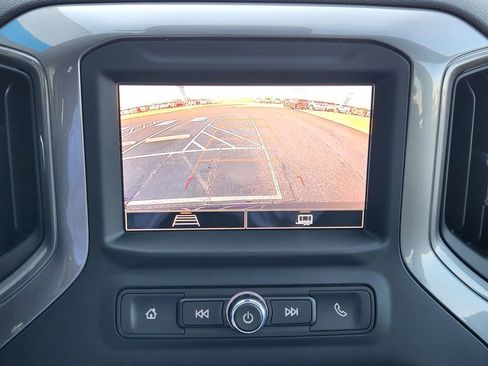 Certified 2023 Chevrolet Silverado 1500 Custom image 18