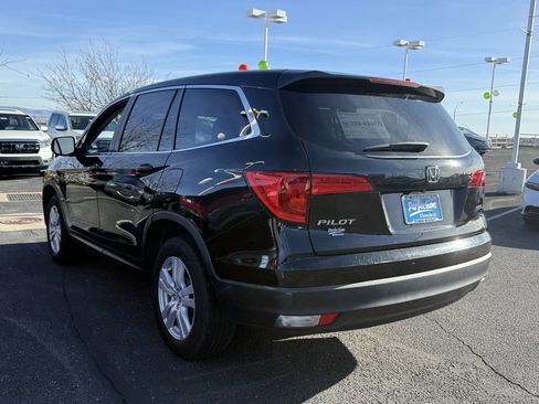 Used 2018 Honda Pilot LX image 7