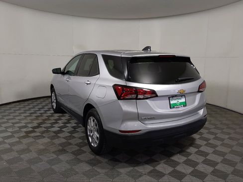 Used 2022 Chevrolet Equinox LS AWD/4WD image 6