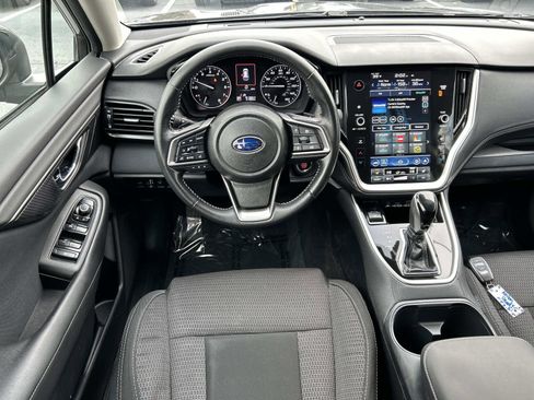 Used 2023 Subaru Outback Premium image 8