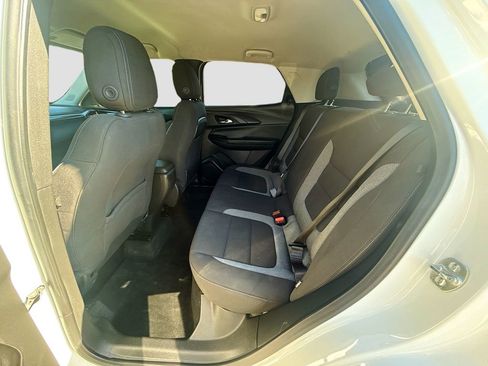 Used 2024 Chevrolet TrailBlazer LT image 22