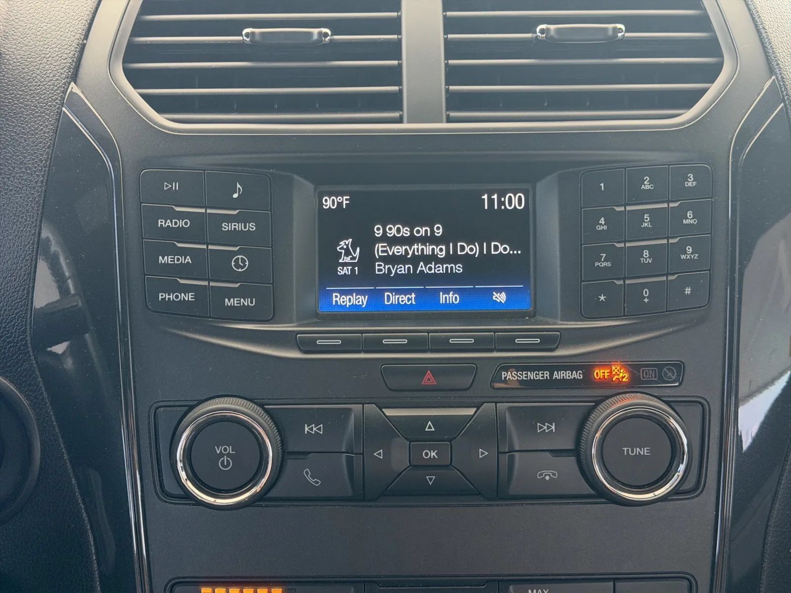 Used 2018 Ford Explorer FWD image 16