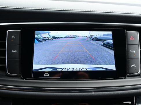 Used 2023 Buick Enclave Essence w/ Experience Buick Package image 28