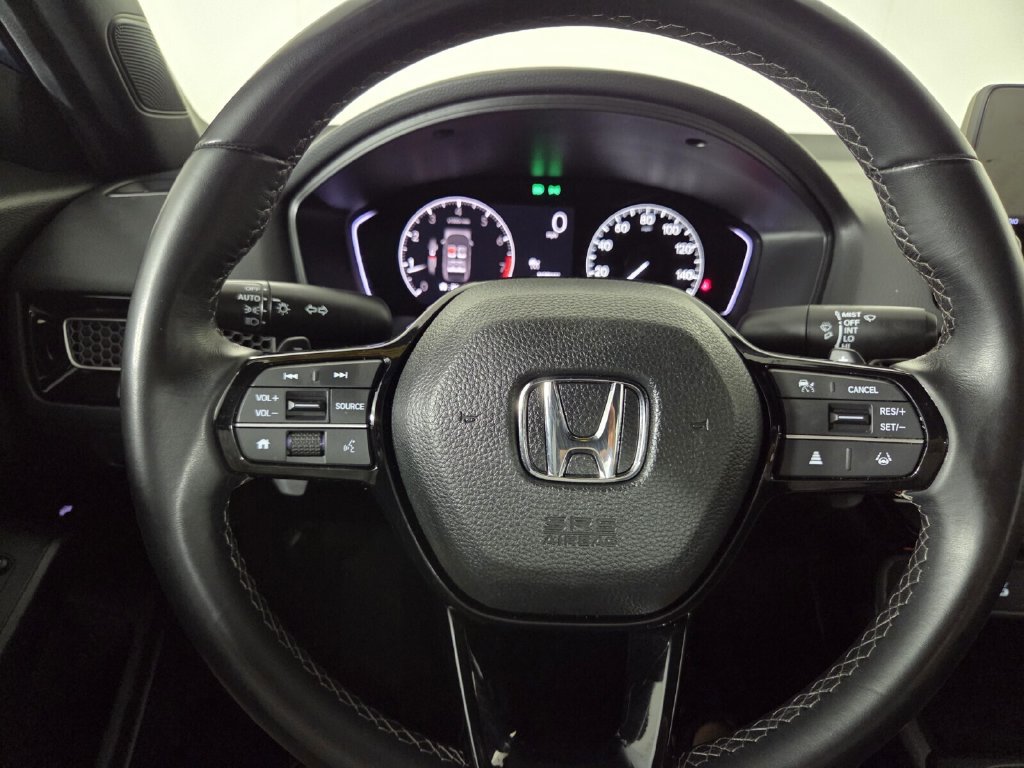 Used 2025 Honda Civic Sport image 15
